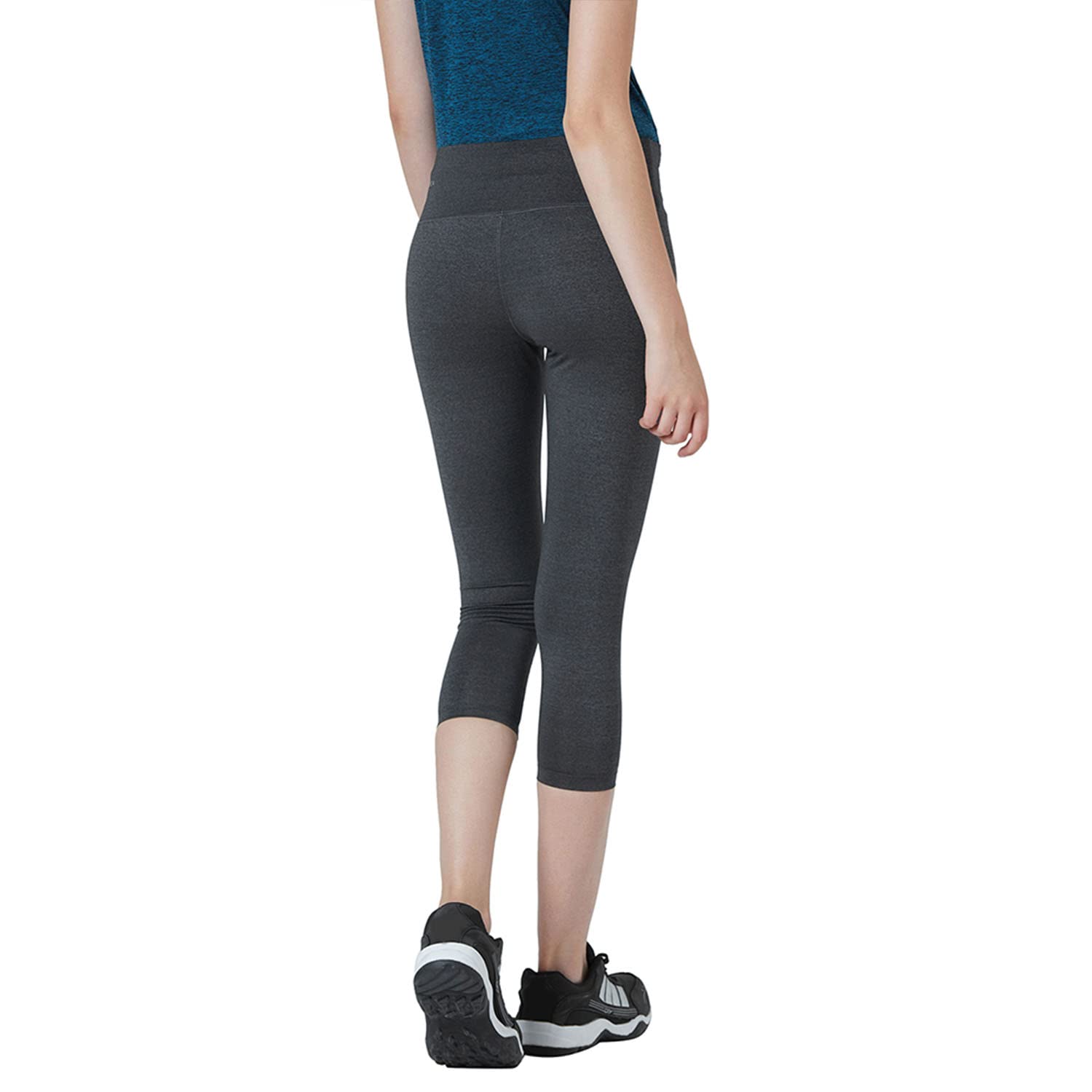 Perf Women Black Cationic Capri