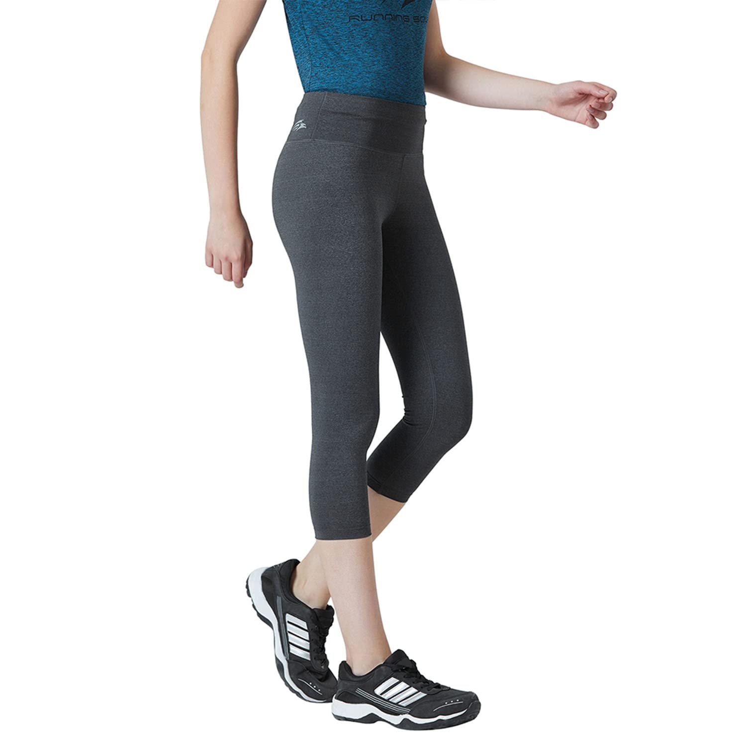 Perf Women Black Cationic Capri