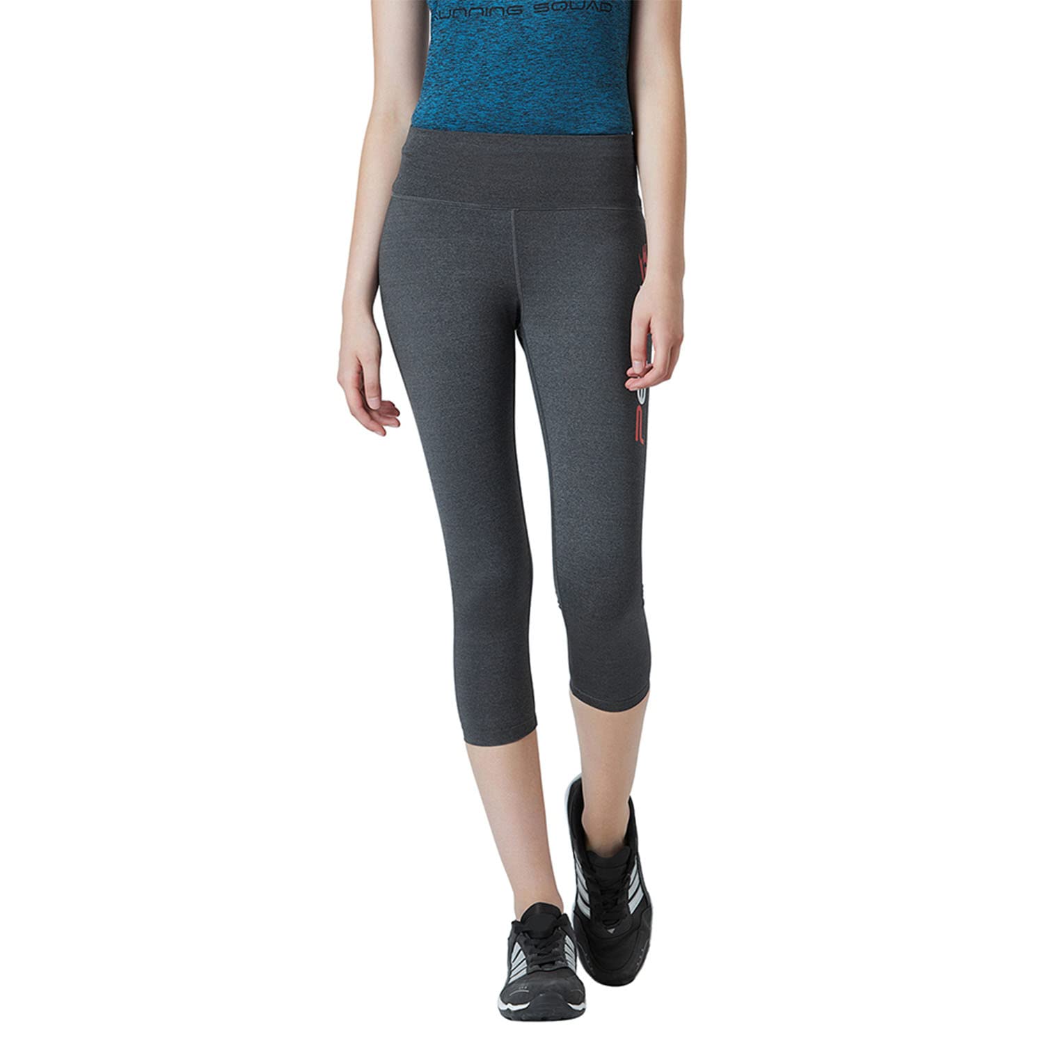 Perf Women Black Cationic Capri