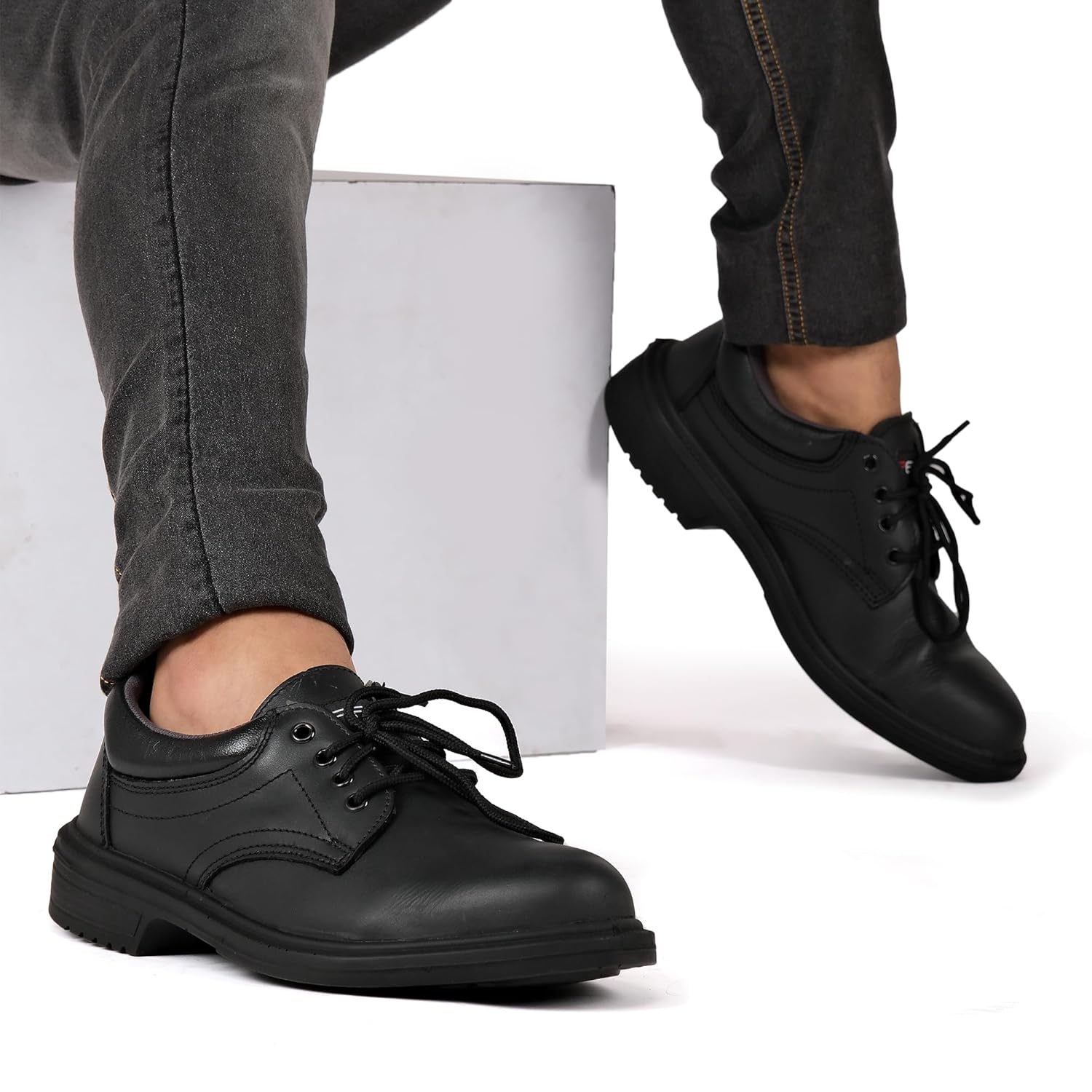 PERF PB 34 E Steel Toe Safety & Performance Shoe for Ultimate Performance