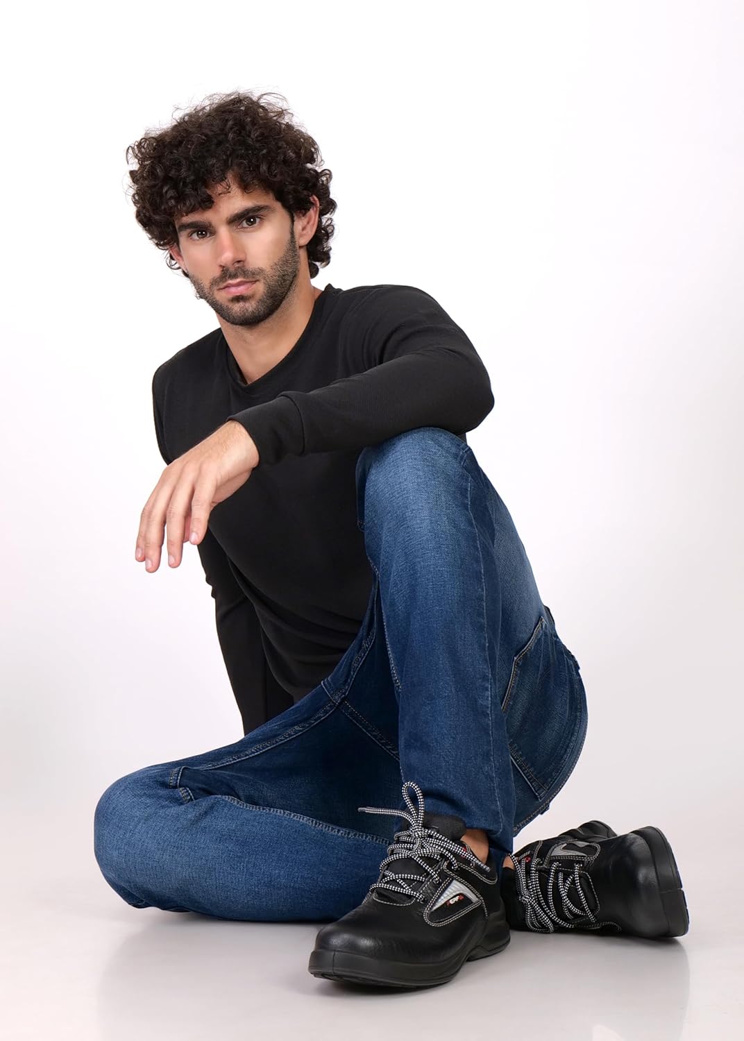 PERF RazorX Safety Shoe - Durable Buff Apollo Grain Leather, Steel Toe Cap Work Boot, Breathable Antibacterial Lining, Slip-Resistant PU, Double Density Sole Black