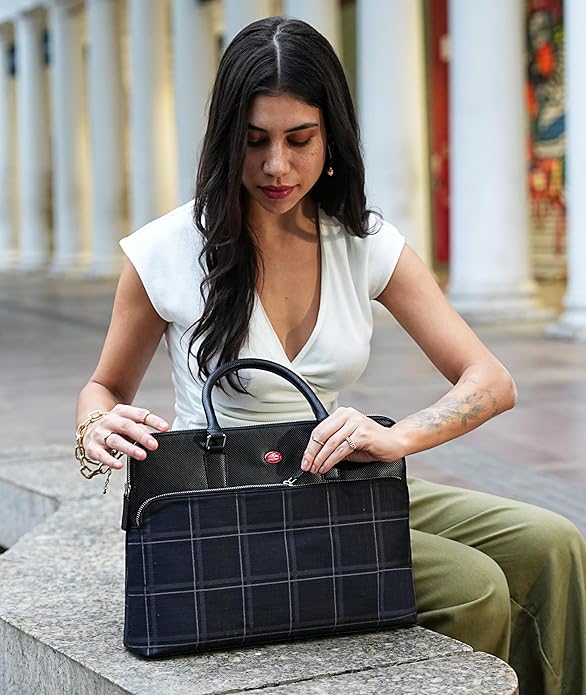 Grey CHK/Black Punch